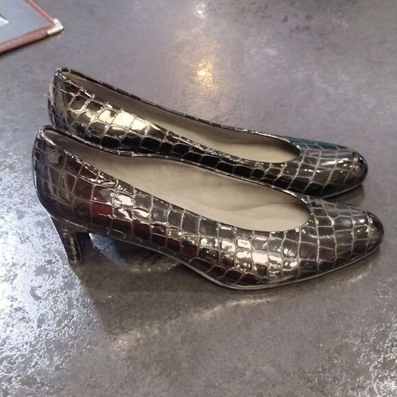 Stuart weitzman shoes - Picture 1 of 5